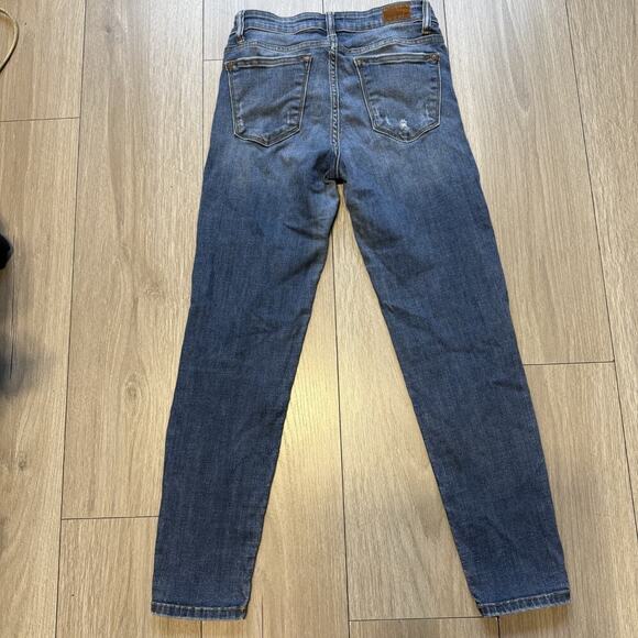 Judy Blue Relaxed Fit Distressed Jeans Women’s Size 5/27 JB8271DK Mid Rise - Picture 12 of 15